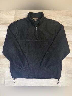 Harriton Men's 1/4 Zip Black Fleece Shirt Top
100% Spun Soft Polyester Size M